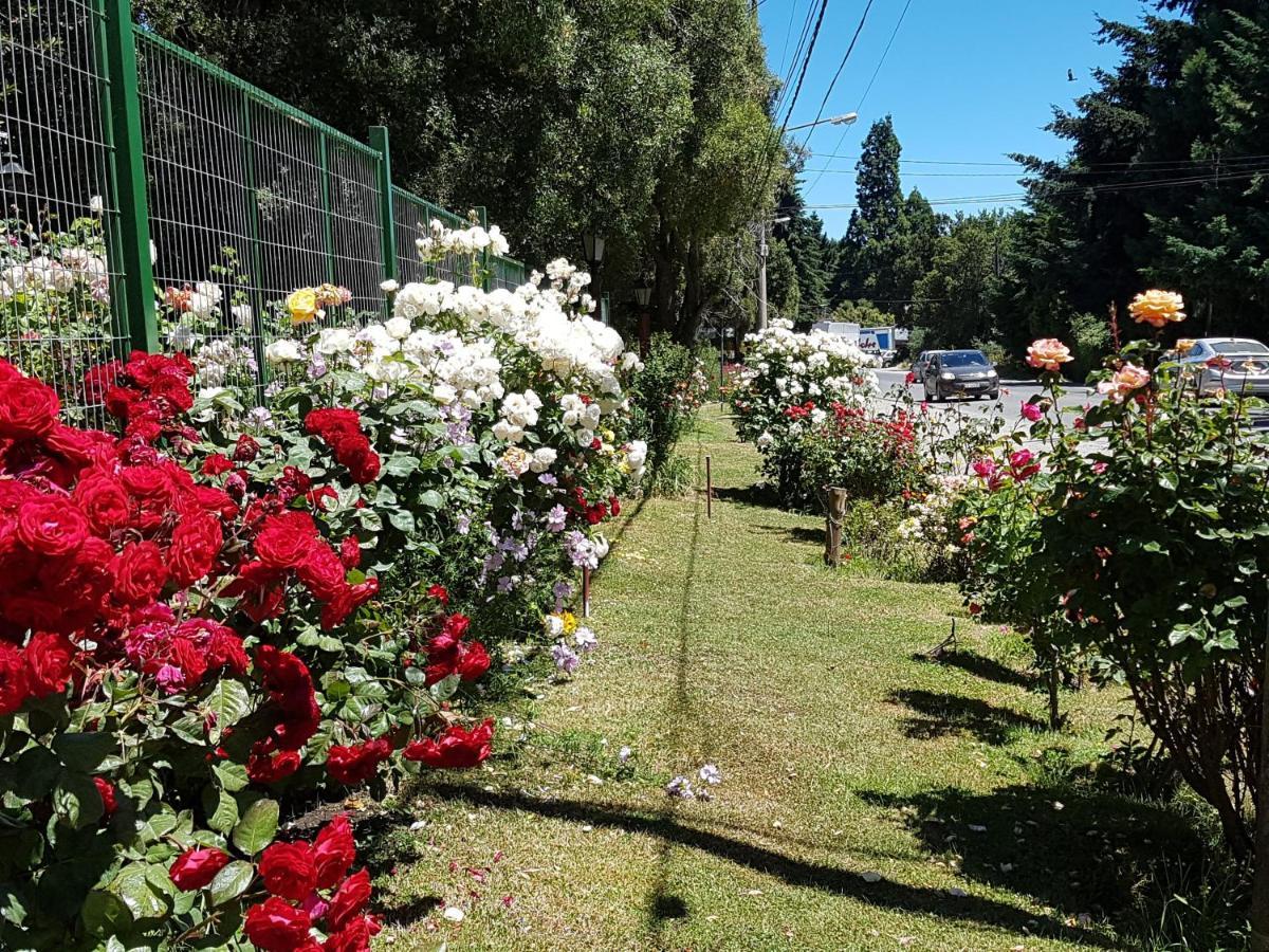 De Las Rosas Bariloche Extérieur photo