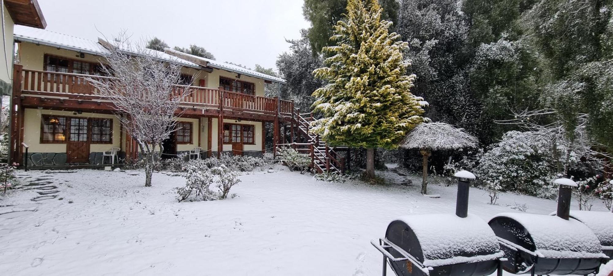 De Las Rosas Bariloche Extérieur photo