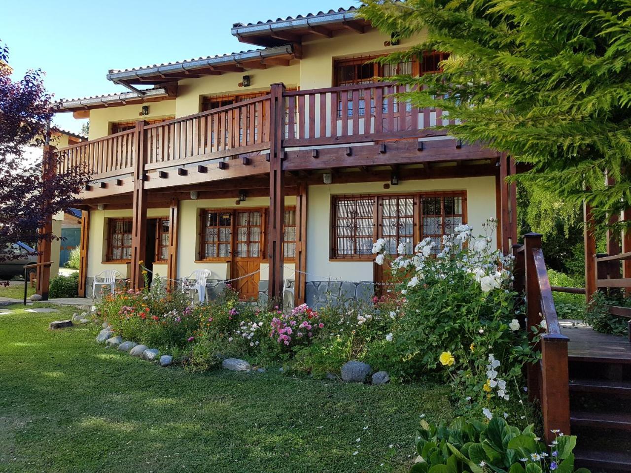 De Las Rosas Bariloche Extérieur photo