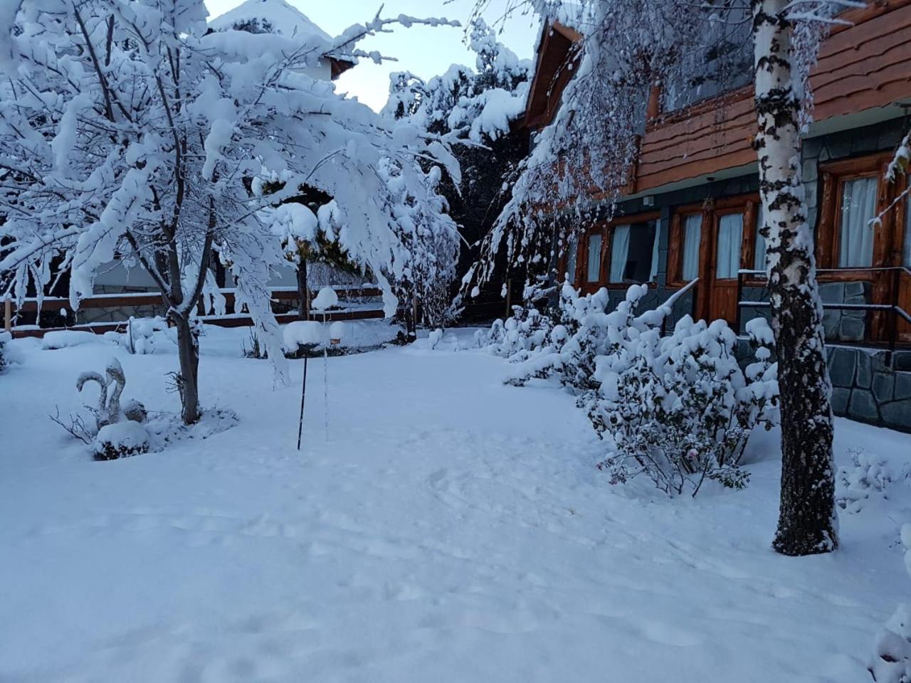 De Las Rosas Bariloche Extérieur photo